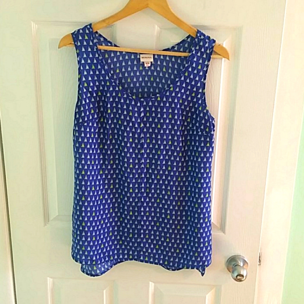 Adorable ⛵ Sailboat Tank